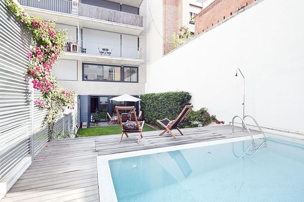 Apartment Barcelona Rentals - Private Pool And Garden Center ภายนอก รูปภาพ